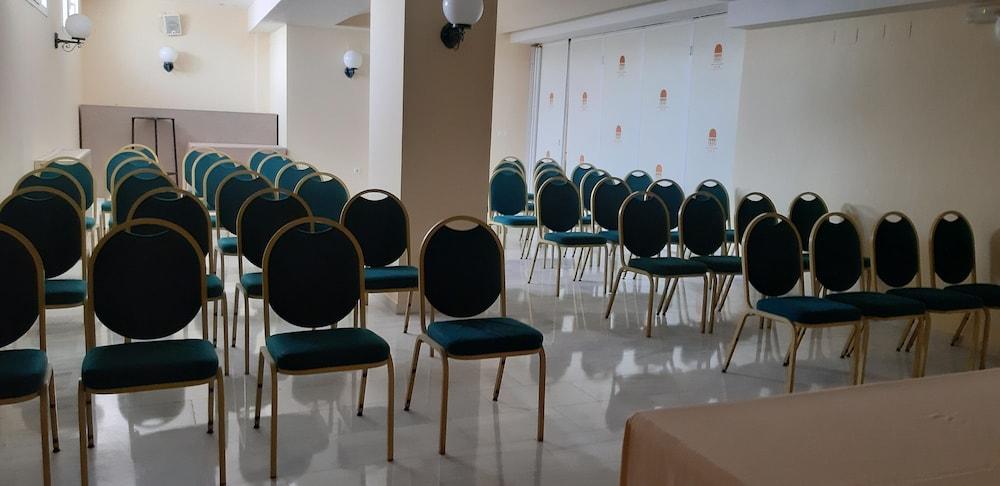 Crisol Chiclana Hotel Chiclana de la Frontera Kültér fotó