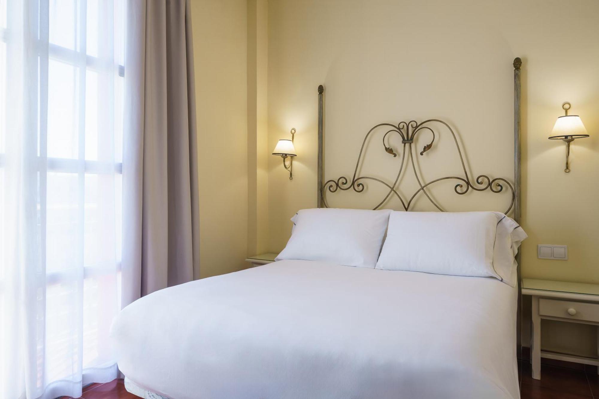 Crisol Chiclana Hotel Chiclana de la Frontera Kültér fotó