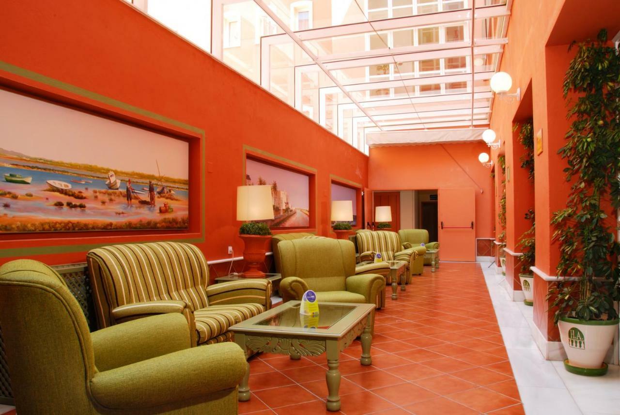 Crisol Chiclana Hotel Chiclana de la Frontera Kültér fotó